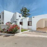 Villa Amelia - Sunny Way By Interhome